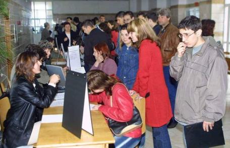 Vezi câte persoane din Dorohoi s-au angajat la „Bursa locurilor de muncă pentru tineri”