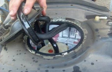 VW „alimentat cu ţigări de contrabandă” în loc de combustibil