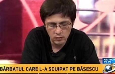 Bărbatul care l-a scuipat pe Băsescu: Îmi este frică. Am fost ameninţat că voi ajunge la Poarta Albă