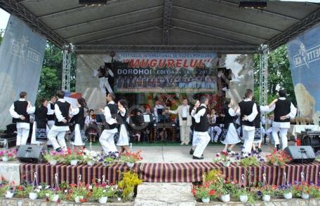 Festivalul Internațional „Mugurelul” Dorohoi ajuns la a X-a ediţie