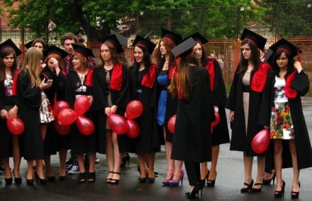Liceul „Regina Maria” Dorohoi, la sărbătoarea absolvenților - FOTO