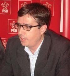  Deputatul Andrei Dolineaschi : Turcanu este 99 la suta candidatul PNL la CJ, nu al USL