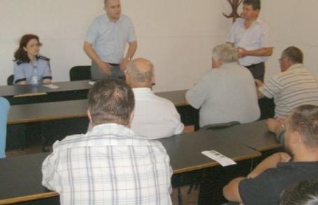 Campanie a poliţiştilor pe raza municipiului Dorohoi pentru prevenirea  înşelăciunilor prin telefon