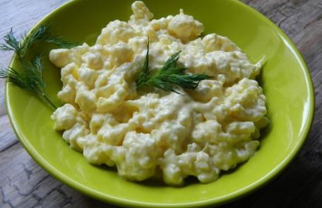 Salată de conopidă cu maioneză