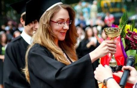 Colegiul Naţional „Grigore Ghica” Dorohoi Andreea Cărăuşu - Profilul unui elev performant