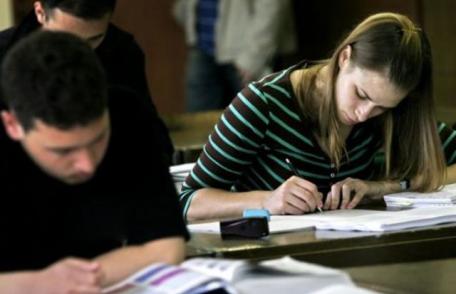 Bacalaureat 2014: Vezi subiectele și baremul la matematică și istorie! Calculează-ți nota!