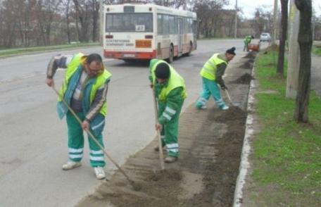 Persoanele care nu îşi plătesc amenzile, date în judecată și obligate la zile de muncă în folosul comunităţii