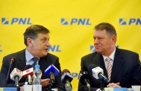 Vezi care dintre cei doi lideri liberali este mai demn de încredere în opinia dorohoienilor. Rezultatul sondajului!