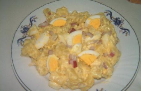 Salată de cartofi cu maioneză