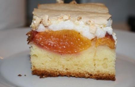 Prăjitură cu caise și bezea