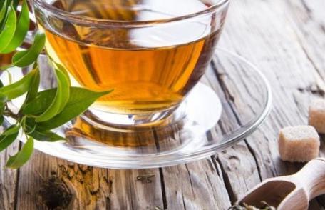 Dr. Oz: 5 alimente care-ţi protejează pielea de arsurile solare