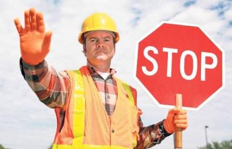 DJDP Botoșani impune restricții de tonaj și limitare de viteză din cauza ploilor abundente. Vezi unde!