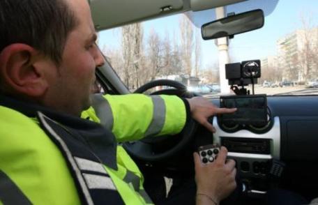 GENIAL. Cum păcăleşti aparatele de radar, fixe sau mobile