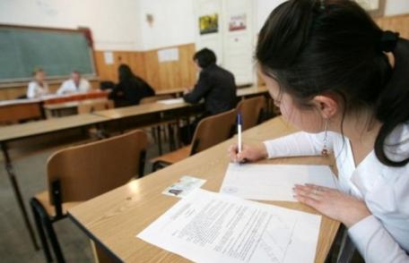 A doua sesiune a examenului de Bacalaureat începe astăzi. Peste 63.000 de absolvenţi de liceu s-au înscris