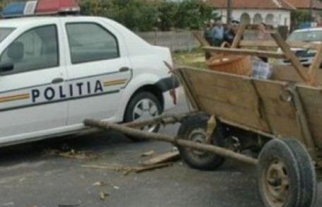 Bărbat accidentat după ce un șofer sub influența alcoolului s-a izbit în căruța pe care acesta o conducea
