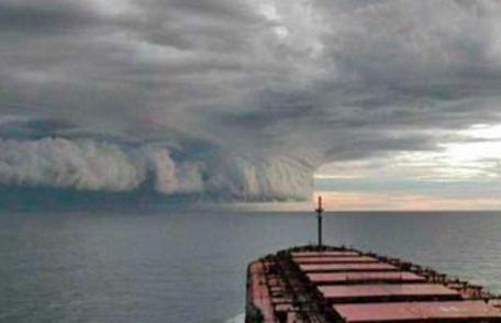 Triunghiul morții din Marea Neagră se apropie de Sulina. Se petrec fenomene incredibile aproape de tarmul romanesc al Marii Negre