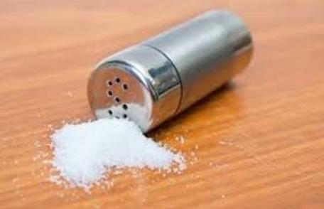 Câtă sare trebuie să consumăm pe zi