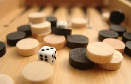 „Cupa municipiului Dorohoi la table” – Vezi când și unde se desfășoară!