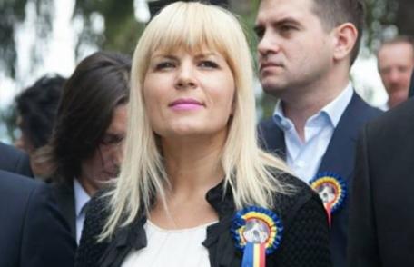 Elena Udrea a mers să se întâlnească cu starețul Ioil Corbu. Vezi ce i-a prezis acesta