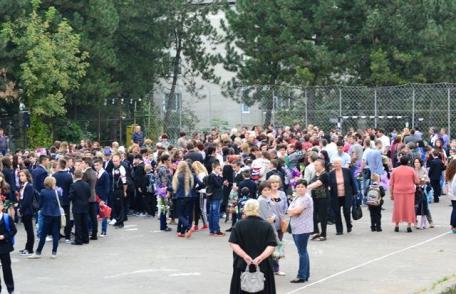 15 septembrie la Şcoala „Spiru Haret” Dorohoi - FOTO
