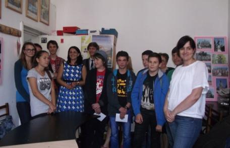 Proiect de stimulare a creativității tinerilor informaticieni