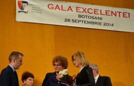 Vezi cuvântul ministrului Remus Pricopie cât și elevii şi profesorii premiaţi la Gala Excelenţei!