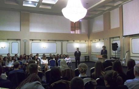 RE-WARDS CJE – O gală a implicării civice a elevilor, cu sprijinul IȘJ prin Inspector General Mihaela Huncă