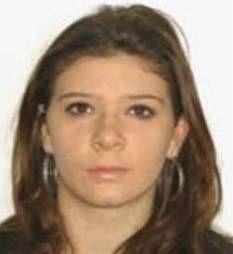 Dacă aţi văzut această tânără sau cunoaşteţi date despre ea, anunţaţi de urgenţă cea mai apropiată unitate de poliţie sau apelaţi numărul gratuit 112 