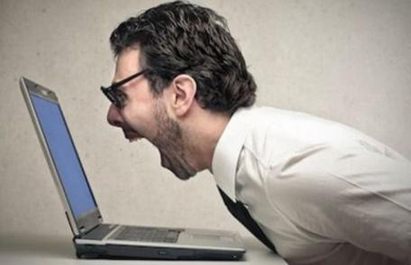 Ce să nu mai faci pe internet. Gestul care te bagă în închisoare