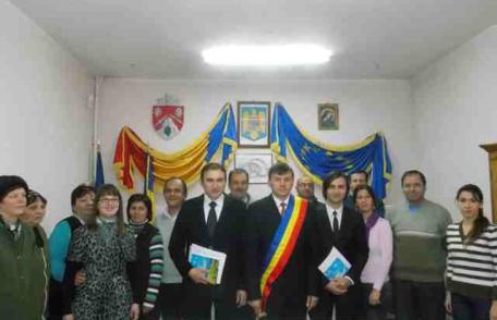 Ceremonie de depunere a jurământului de credință la Primăria comunei Ibănești