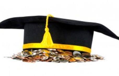 A fost lansată competiția dedicată Bursei Tânărului Cercetător