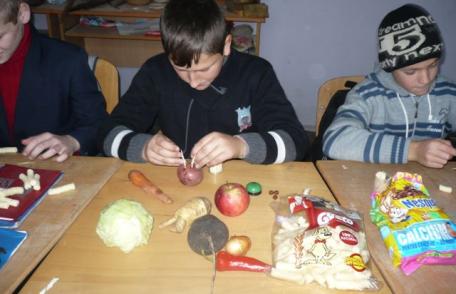 Continuă Săptămâna Educației Globale la Rădăuți-Prut - FOTO