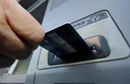 Românii vor primi un portofel electronic de la angajatori. Ce poți face cu el