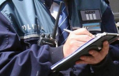 Material lemnos fără acte legale confiscat de polițiști