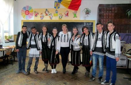 „1 Decembrie” – la Școala Gimnazială „Dimitrie Pompeiu” Broscăuți - FOTO