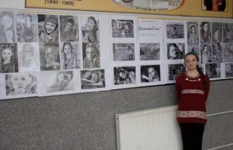 Expoziție de desene în creion la Seminarul Teologic Dorohoi - FOTO