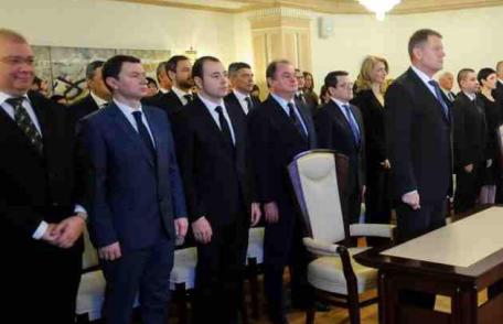 Vezi ce părere au dorohoienii despre echipa de consilieri propusă de Klaus Iohannis. Rezultatul sondajului!