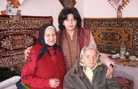 8 Martie | Femeile social-democrate alături de bătrânii din Centrul de la Leorda