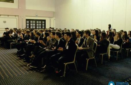 Adunarea Generală Extraordinară a luat sfârșit – Mihaela Huncă „Elevii trebuie să își cunoască drepturile, obligațiile, oportunitățile”