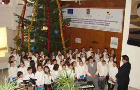 Primii colindători au sosit la Prefectura Botoșani