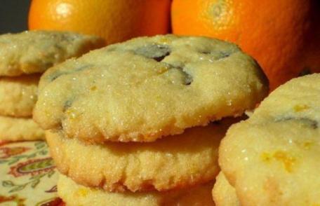 Biscuiți cu portocale și ciocolată - de post