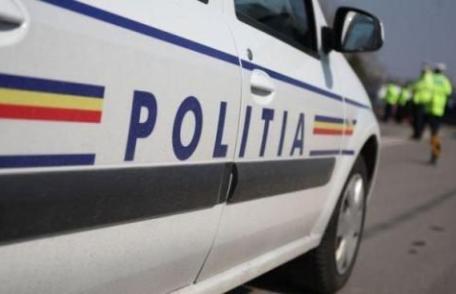 Tânăr de 17 ani, implicat într-un accident rutier, după ce a sustras şi condus un autoturism