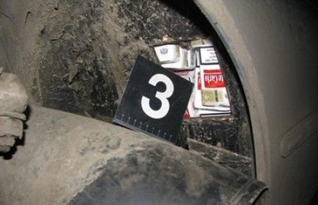 Au modificat o masina pentru a face trafic cu tigari