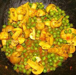 Ciuperci cu mazare – de post