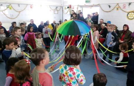 Grădinița Nr. 6 Dorohoi – „Multumesc, iubită mamă!” - FOTO