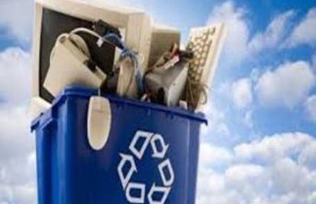 Patrula de reciclare a Liceului „Regina Maria” Dorohoi te ajută să trimiţi deşeurile electrice la plimbare