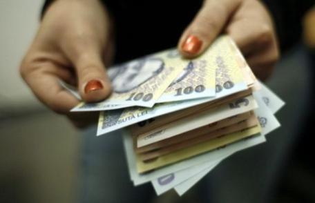 Limitarea plăților în numerar intră în vigoare luna viitoare. Legea a fost publicată în Monitorul Oficial