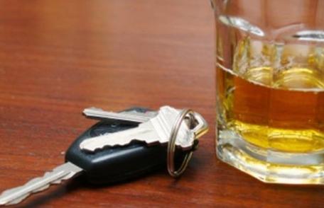 Ai consumat alcool și a apărut o schimbare de planuri? Iată în cât timp te poți urca la volan în siguranță