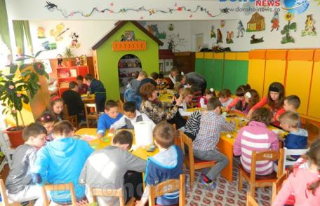 „Să știi mai multe, să fii mai bun!” Grădinița „Albă ca Zăpada”, Dorohoi - FOTO