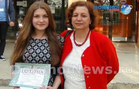 Colegiul Naţional „Grigore Ghica” pe podiumul cercetării în domeniul biologiei - FOTO